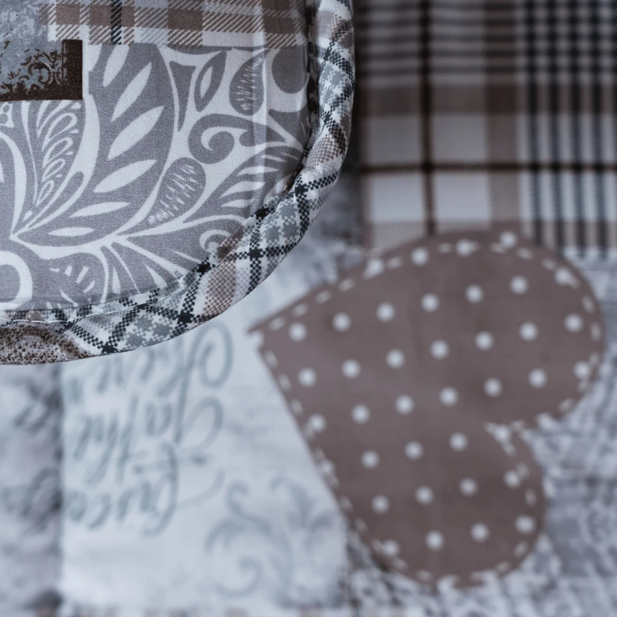 Zelesta Comfort Design Sommerbettdecke - Patchwork Hearts - Image 13