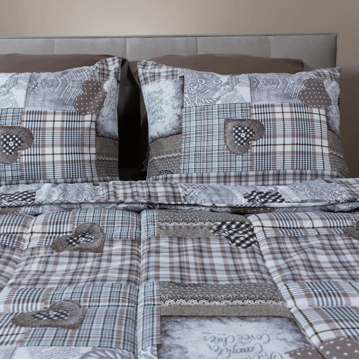 Zelesta Comfort Design Sommerbettdecke - Patchwork Hearts - Image 12