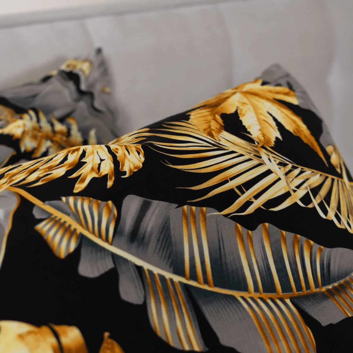 Zelesta Comfort Design Kissenbezüge Set von 2 - Golden Leaves - Image 2