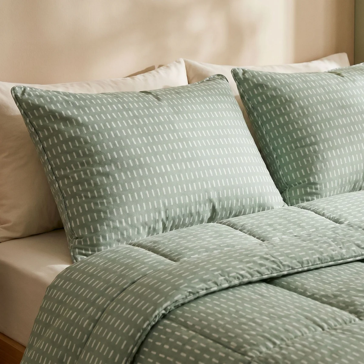Zelesta Comfort Design Sommerbettdecke - Olive Stitches - Image 7