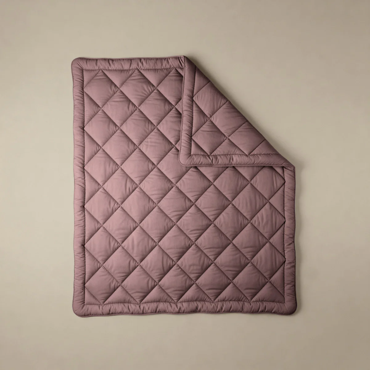Zelesta Comfort Uni Diamond Bettdecke – Bordeaux - Image 4