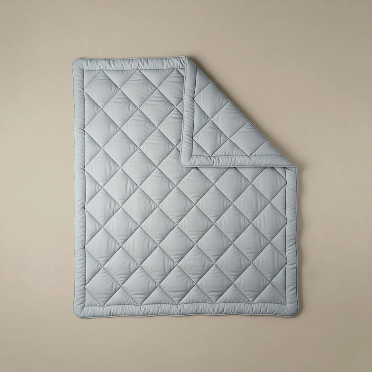 Zelesta Comfort Uni Diamond Bettdecke – Grau-Blau - Image 4