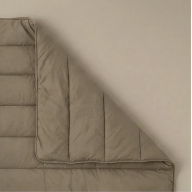 Zelesta Comfort Uni Sommerbettdecke - Naturtaupe - Image 5
