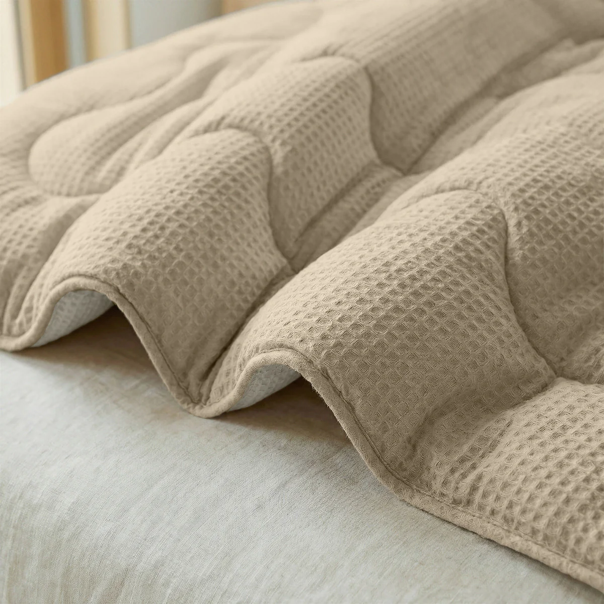 Zelesta Special Cooling Serene Sommerbettdecke - Sand - Image 6