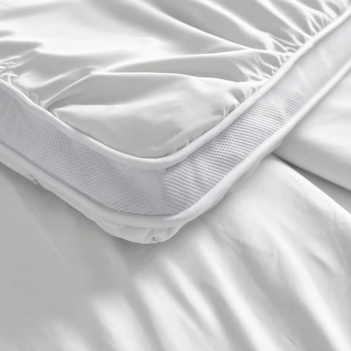 Zelesta Special Cooling Topper – Weiß - Image 4